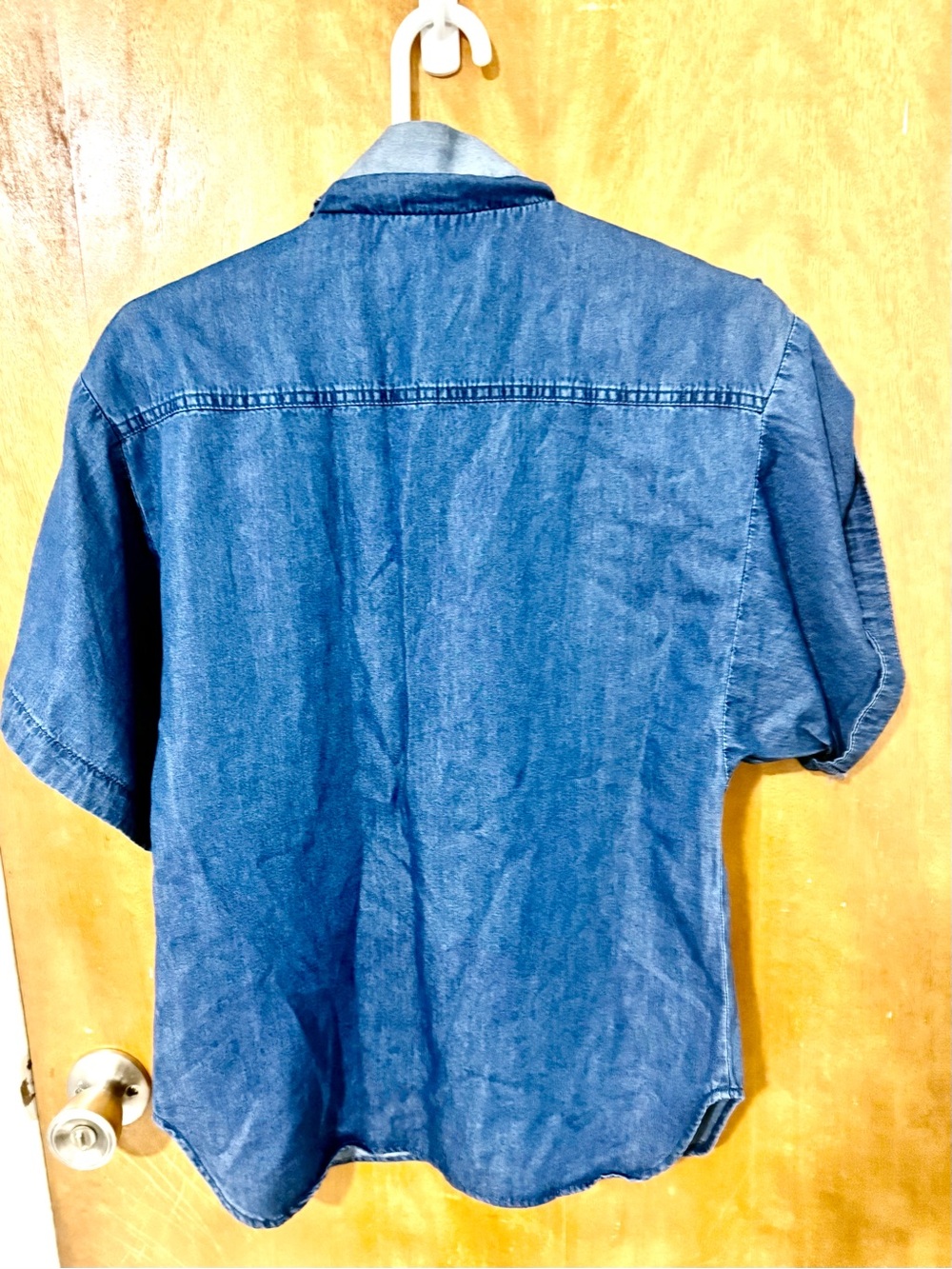 Jennifer Lopez, Blue Denim Short-Sleeve, NWT, Button-Front Shirt, XS, P2P:18” - Picture 6 of 6